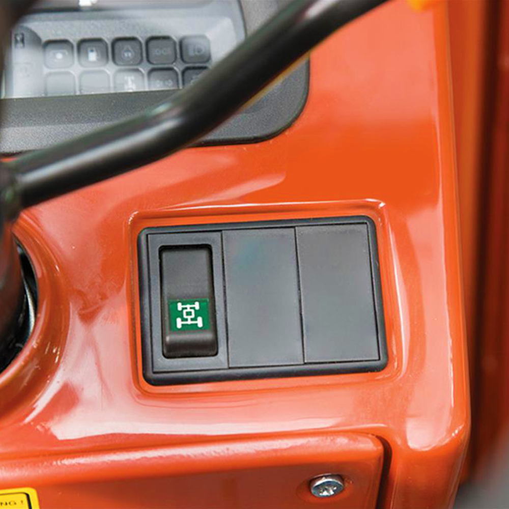 8075 Трактор - Image 6